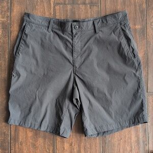 The North Face Dark Gray Outdoor Performance Shorts - Men's 36
